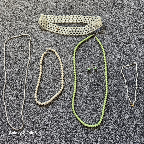 6 FAUX PEARLS necklaces & earrings - various colours & styles see below Carousel 1