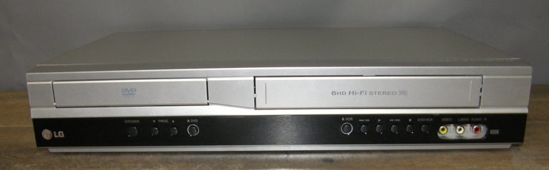 LG VCR- DVD PLAYER V1812W Carousel 1