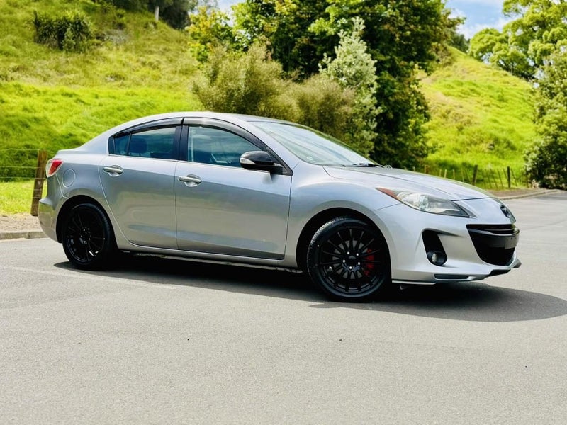 2012 Mazda Axela 20S SPORTS !! TOP SPEC MODEL !!64707216330369110