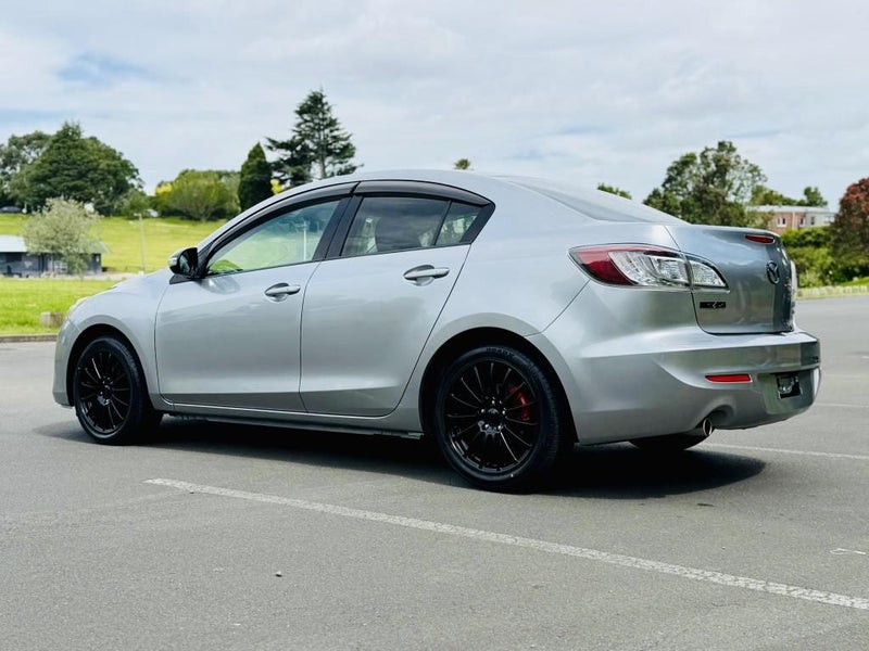 2012 Mazda Axela 20S SPORTS !! TOP SPEC MODEL !!64707216330369112