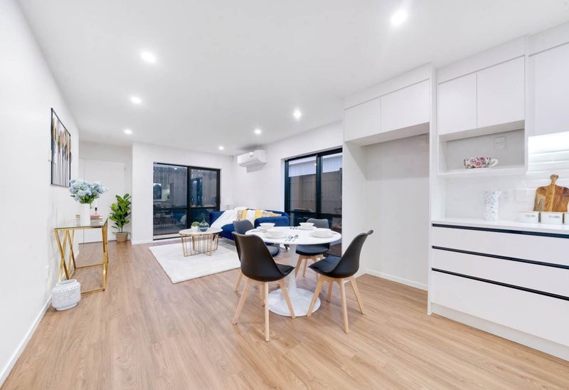 Wattle Downs, 3 bedrooms64707318120322113