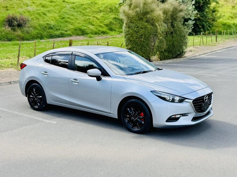 2018 Mazda Axela HYBRID !! PROACTIVE FACELIFT M...64707610287746113