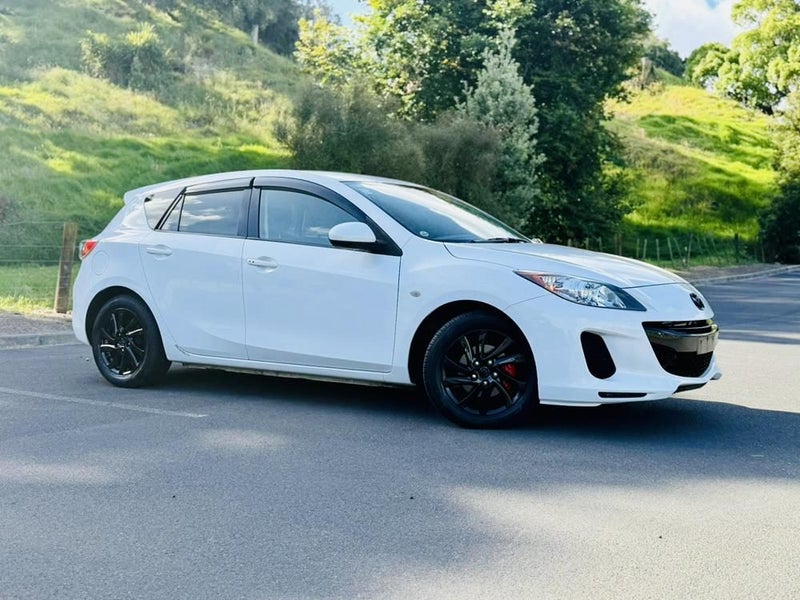 2012 Mazda Axela 15S SPORTS !! SUPER LOW KM`S !!64707799995905110