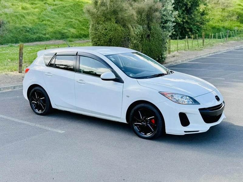 2012 Mazda Axela 15S SPORTS !! SUPER LOW KM`S !!64707799995905114