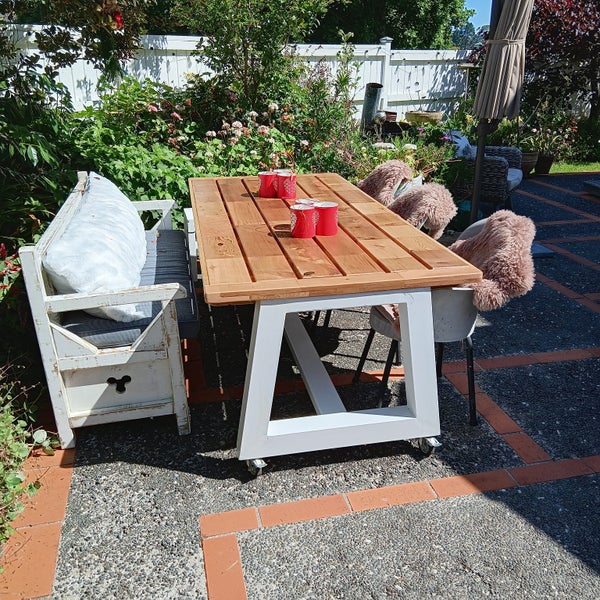 Bespoke table for on a deck - steel & ceder64708832915715112