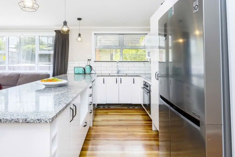 Trentham, 2 bedrooms64712155772545110