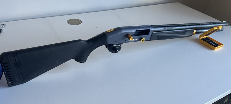 Duck hunting package64712715243521111