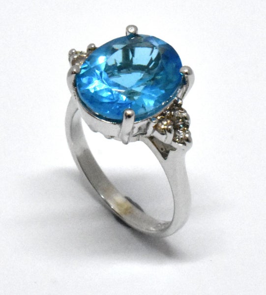 $3,500 14CT WG TOPAZ & DIAMOND DRESS RING #B21125491-1 Carousel 1