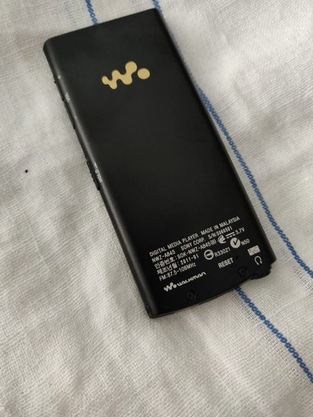 Sony walkman mp3 NWZ-A845 Carousel 2