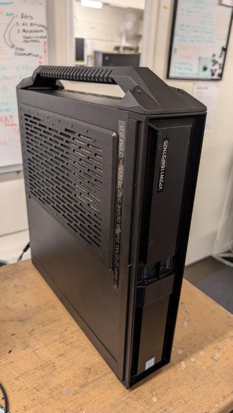 Gigabyte GA-H270N-WIFI, Intel i7-7700, 16GB DDR4, Windows 11 64 Pro64715354151554110