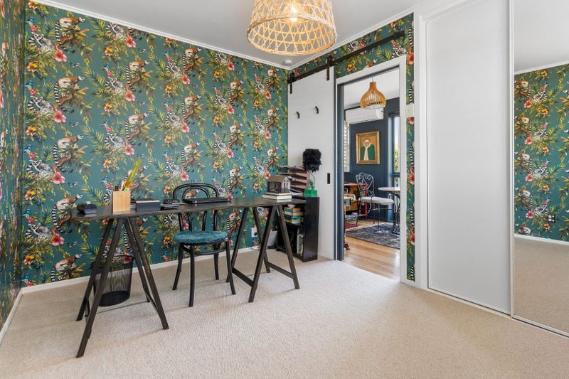 Point Chevalier, 2 bedrooms64714637303170114