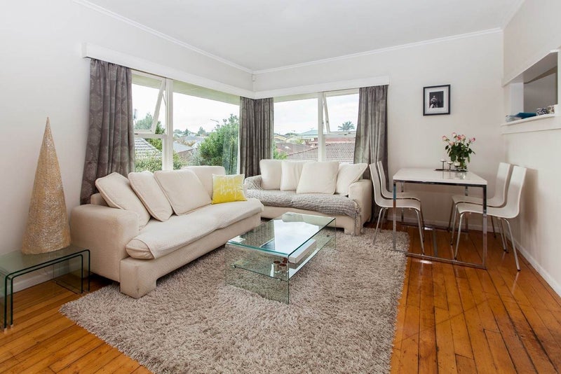 Onehunga, 2 bedrooms64714637346563110