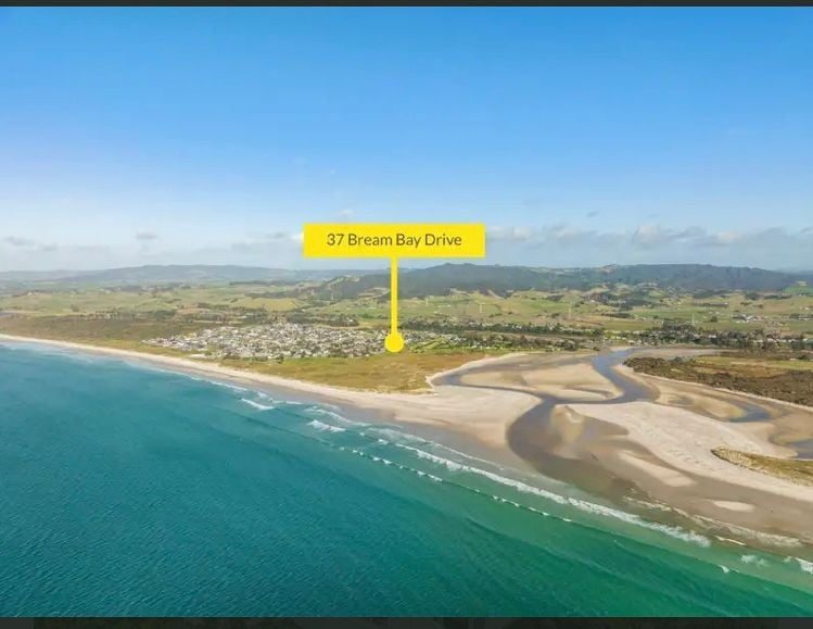 Ruakaka, 2 bedrooms64714736902145110