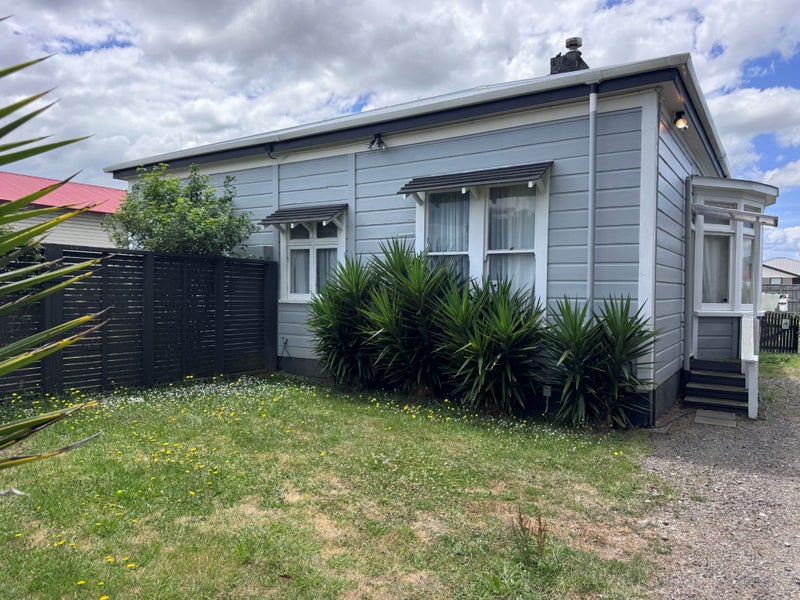 Feilding, 2 bedrooms64714836686083110