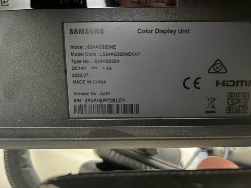 Xbox X - screen & accessories64715278104323113