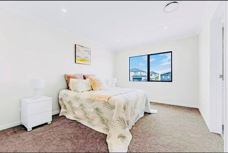 Flat Bush, 2 bedrooms64715770080897110