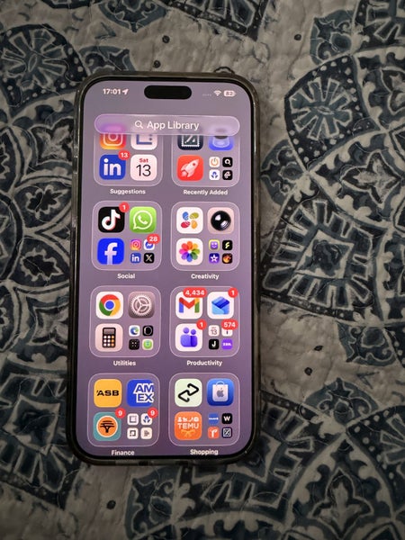 iPhone 16 pro max64724552309889110