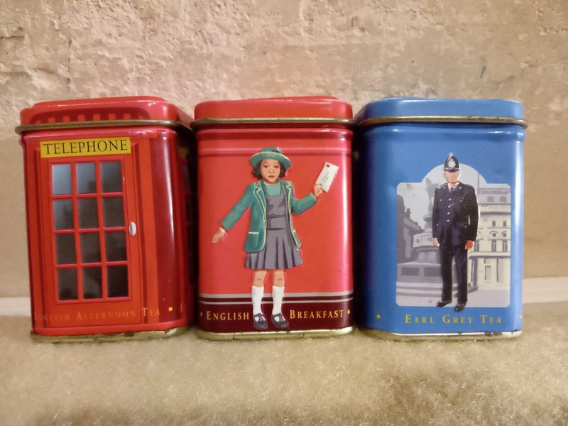 Vintage English Tea Tins Carousel 2