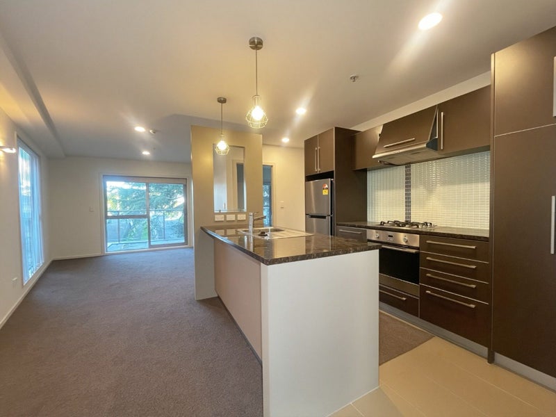 Mount Albert, 2 bedrooms64717446579202110