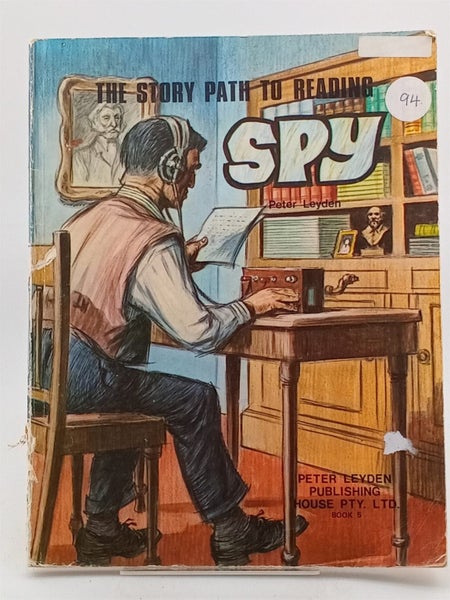 The Story Path to Reading: Spy by Peter Leyden64757803654787110