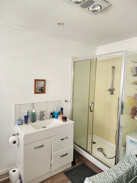 Hamilton East, 2 bedrooms64718034708226111