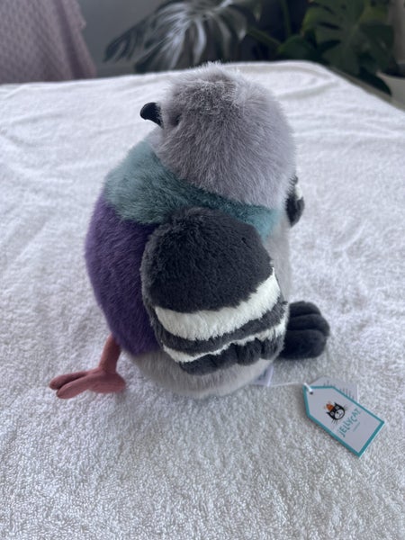 Jellycat - Leicester Pigeon (London Exclusive) Carousel 2