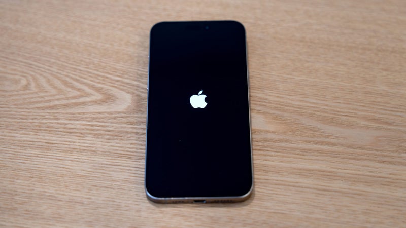 iPhone 15 Pro Max - only 5 months old64718397120771112