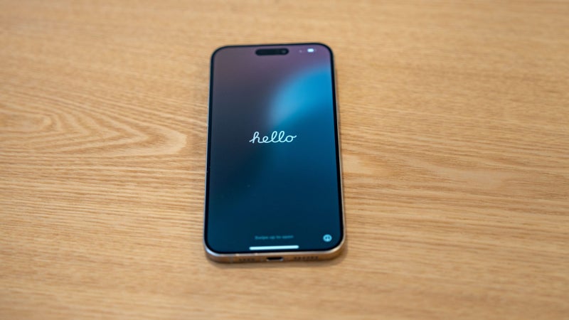 iPhone 15 Pro Max - only 5 months old64718397120771114