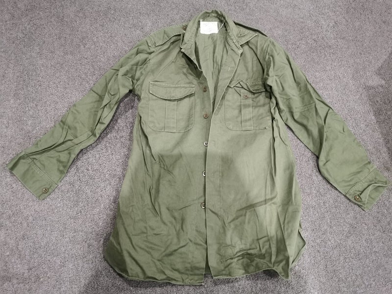 NZ Army Shirt 1974 (2) Carousel 1