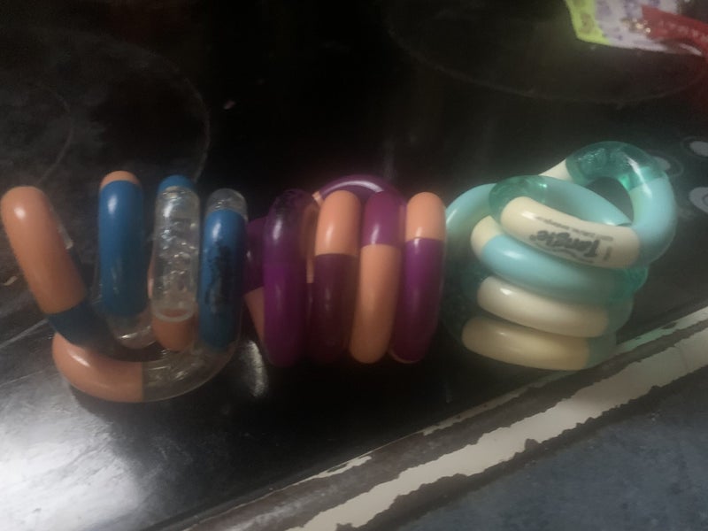 3x tangles Carousel 1