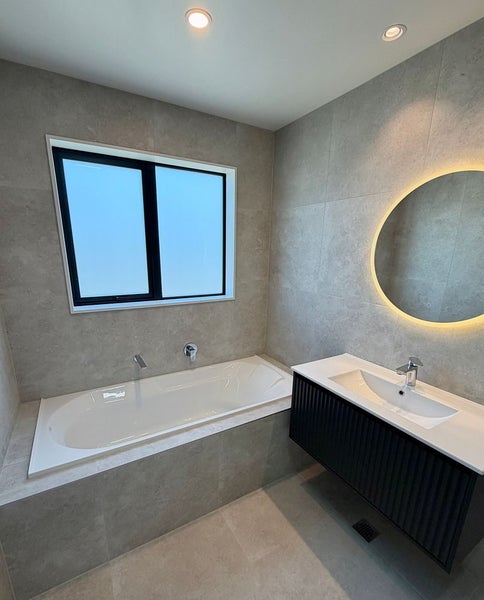 Wainui, 4 bedrooms64719036947458112