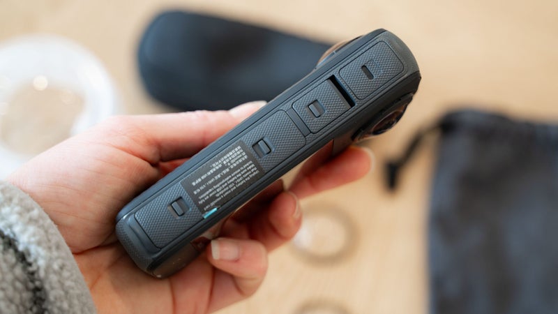 Insta360 X4 with Official Invisible Dive Case Carousel 2