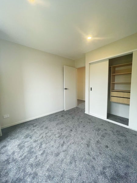 Forrest Hill, 4 bedrooms64719230878466111