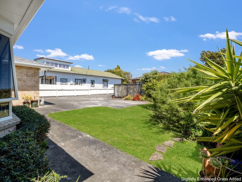 Your Private Hideaway in the Heart of Levin64723894928642114