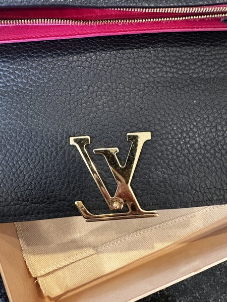 Louis Vuitton Capucines Wallet64724204350723114
