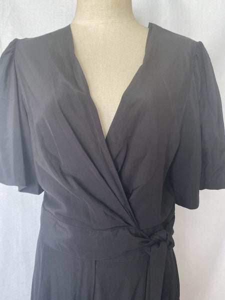KIWI DESIGNER *STORM* BLACK SILK JUMPSUIT – WELL CARED FOR (10) Carousel 2