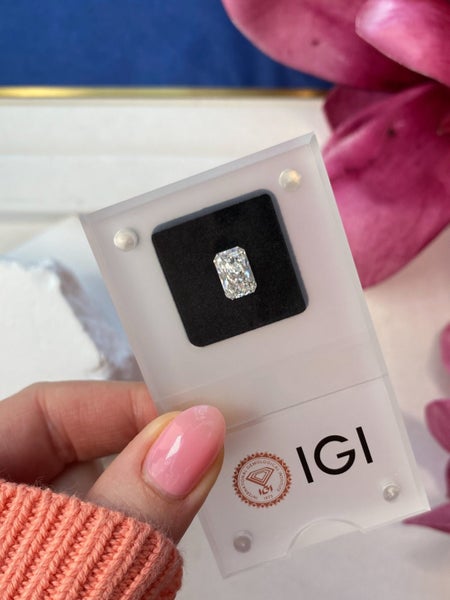 $1RES ~ $2018 Retail * 1.52ct Radiant Cut Diamond - Perfect Christmas Gift Carousel 1
