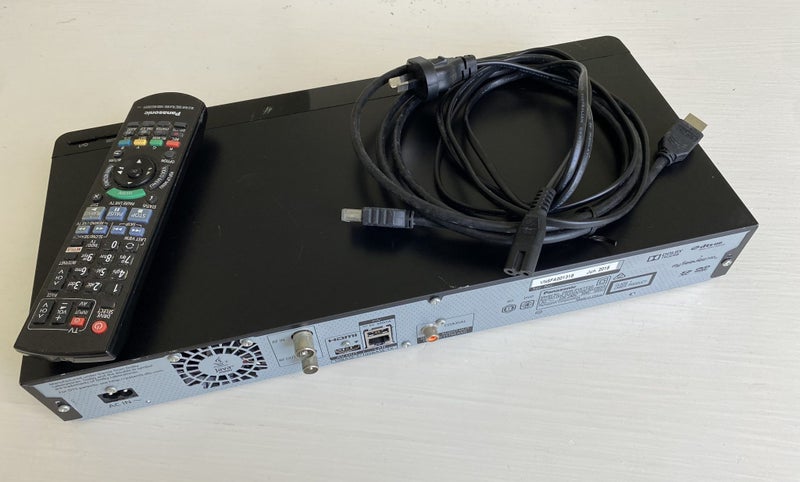 Panasonic DMR-PWT550 Blu-ray player/HDD Recorder with Wi-Fi Carousel 2