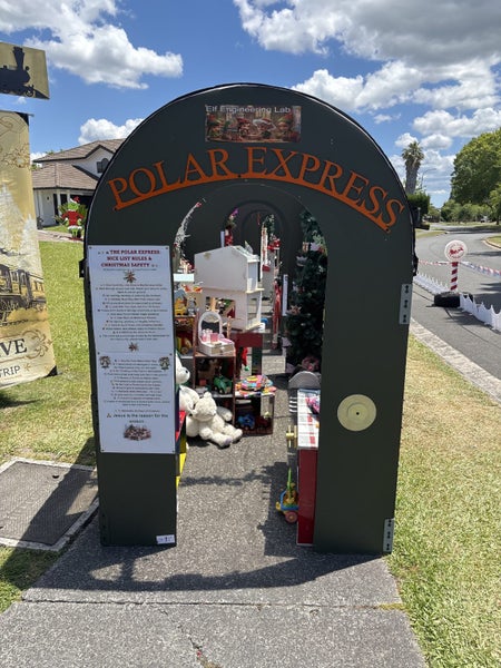 Polar Express Carousel 10