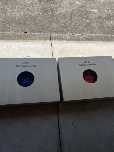 Cornhole Game Carousel 1