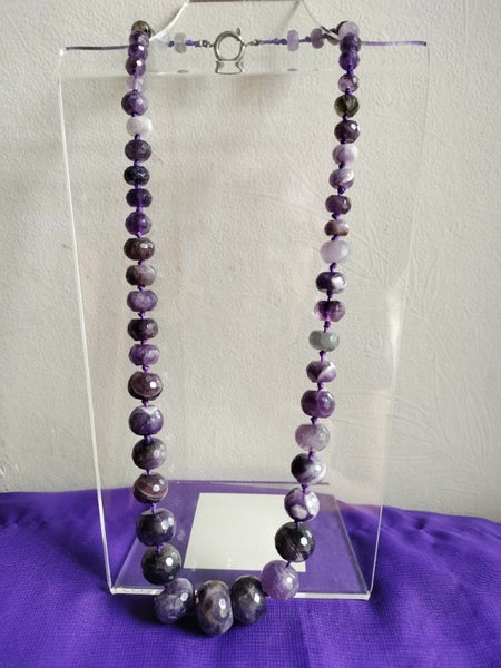 Beautiful amethyst necklace Carousel 1