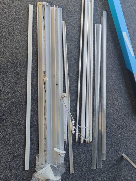 garage lights Carousel 1