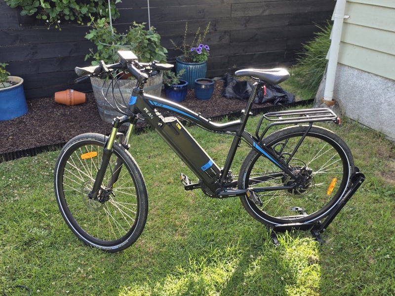 Magnum Peak 27.5 E-Bike (48V) - Only 557km! - Commuter/Trail Ready64728396129027110