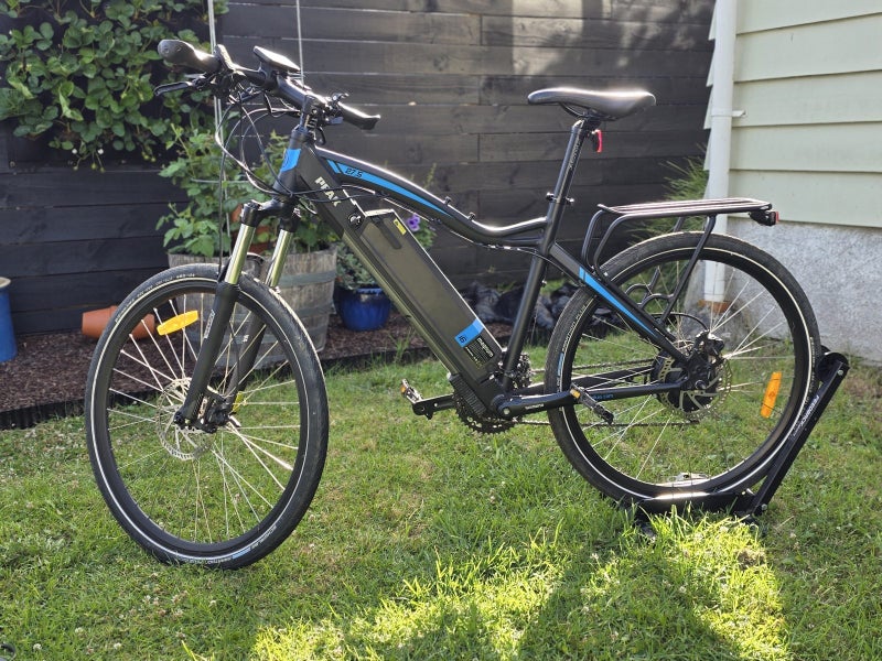 Magnum Peak 27.5 E-Bike (48V) - Only 557km! - Commuter/Trail Ready64728396129027111