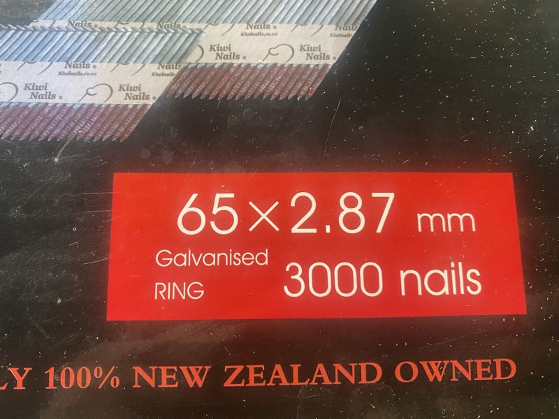3500 65x2.87 galvanised ring nails Carousel 3
