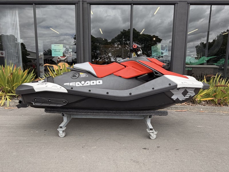 2025 Sea-Doo Spark TRIXX 1UP - SAVE $150064729095504131111