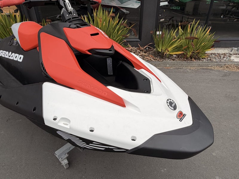 2025 Sea-Doo Spark TRIXX 1UP - SAVE $150064729095504131113