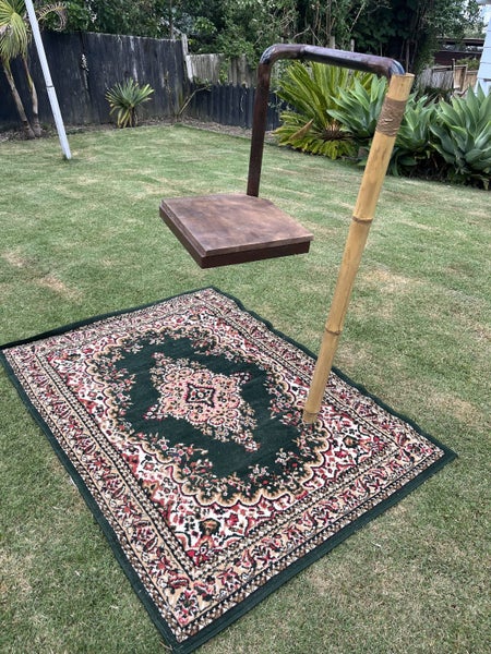 Defy Gravity - Buskers amazing floating levitating man illusion64729171181571111