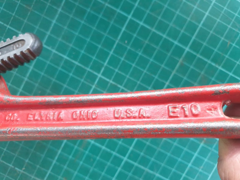 RIGID PIPE WRENCH E10 Carousel 2