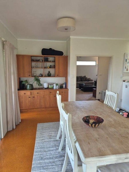 Glenfield, 4 bedrooms64729692947585112